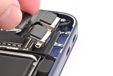 تعویض پورت USB-C مک بوک نئو Neo